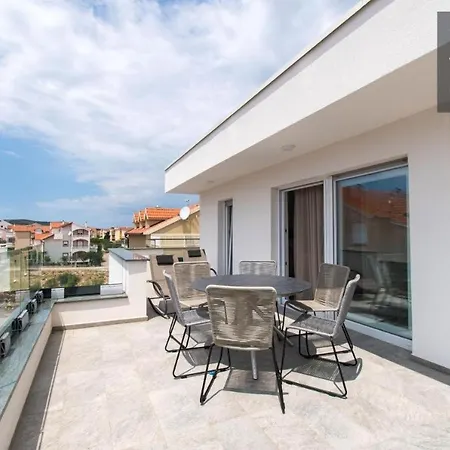 Ljubas Apartment