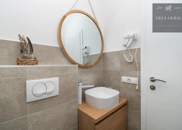 Apartamento Ljubas Srima